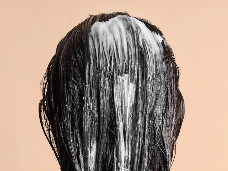 Miten hiusnaamiota käytetään?