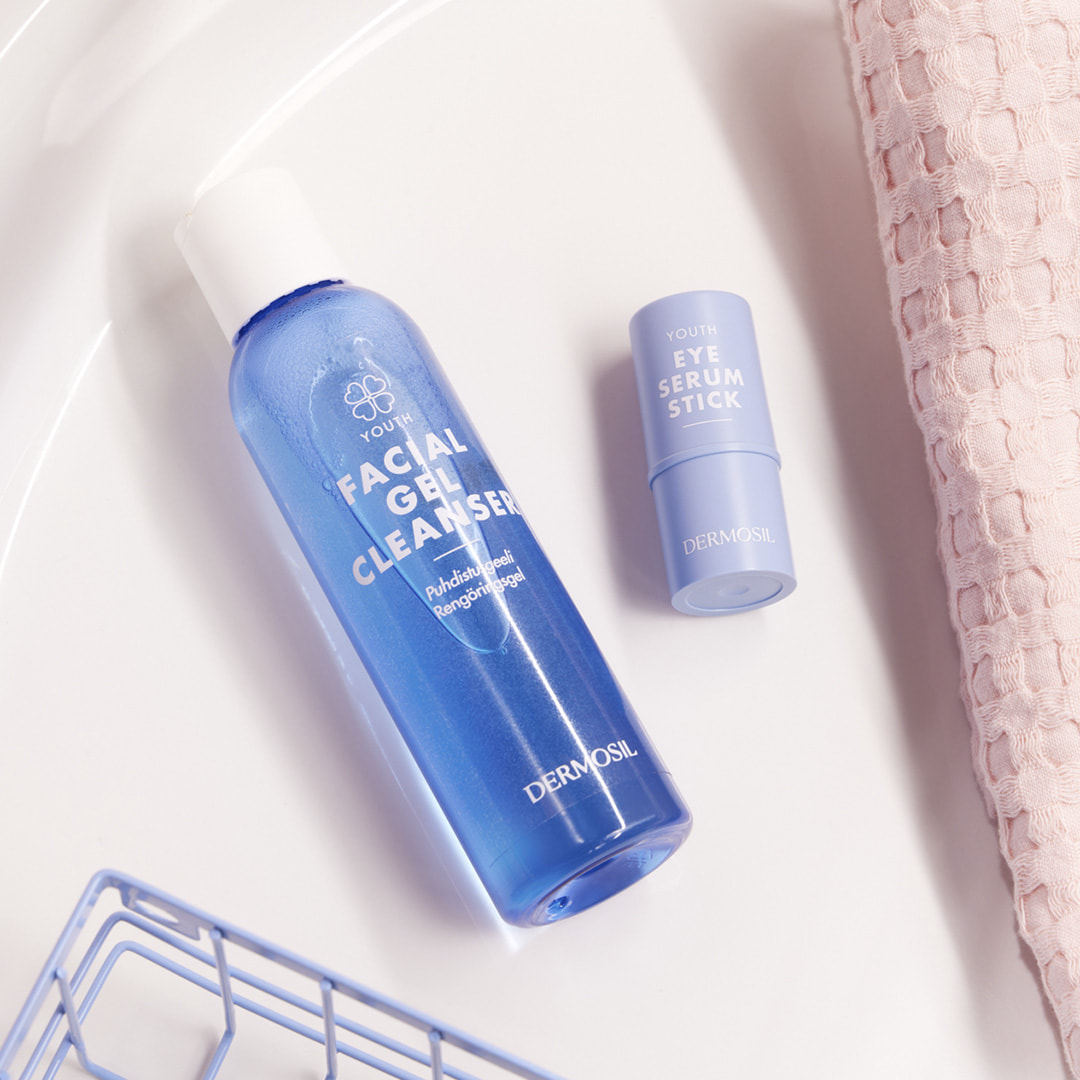 Nuoren kasvojen puhdistus